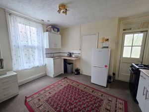 Kitchen/Diner- click for photo gallery